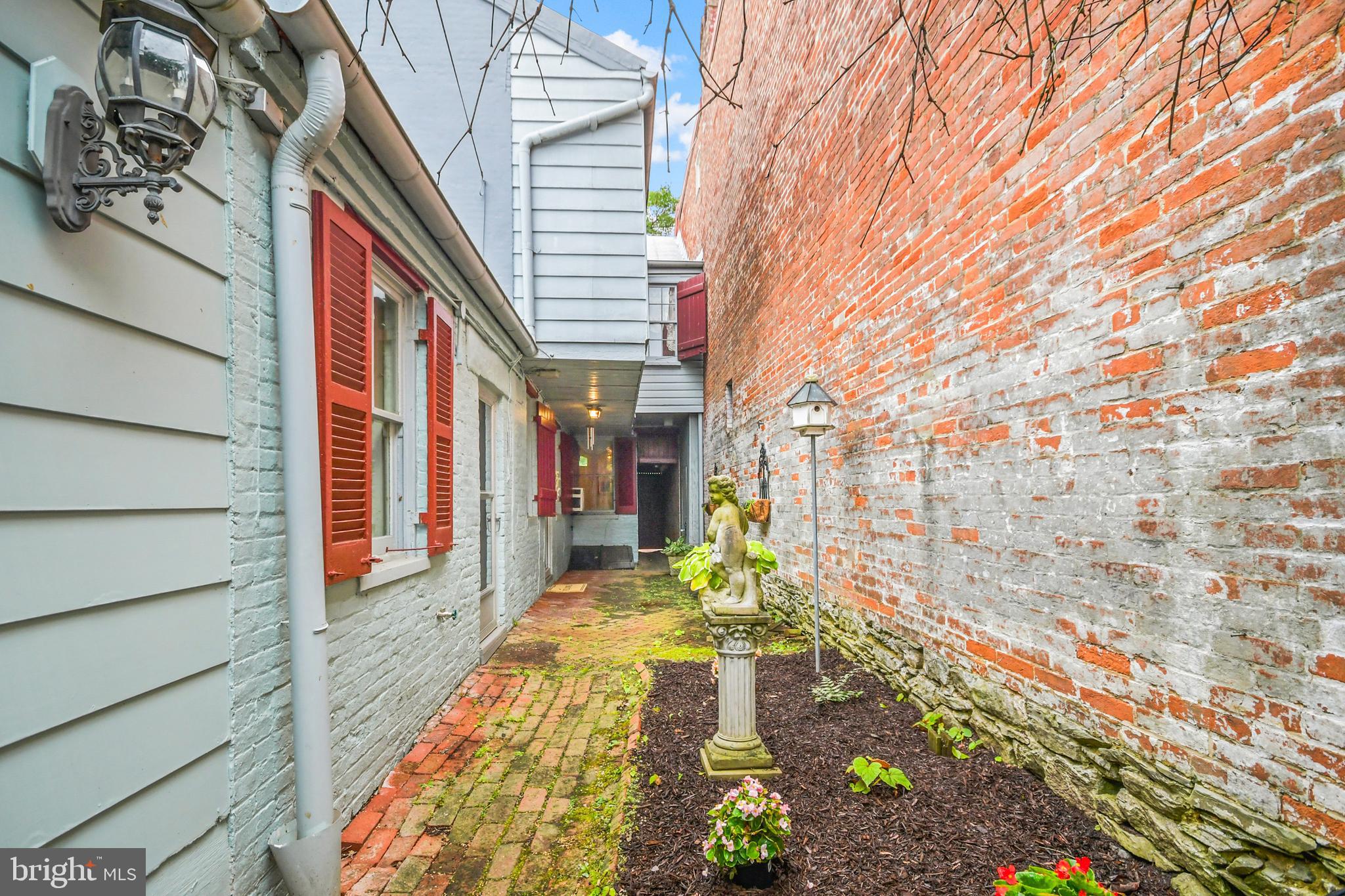 DOWNTOWN FREDERICK - Residential