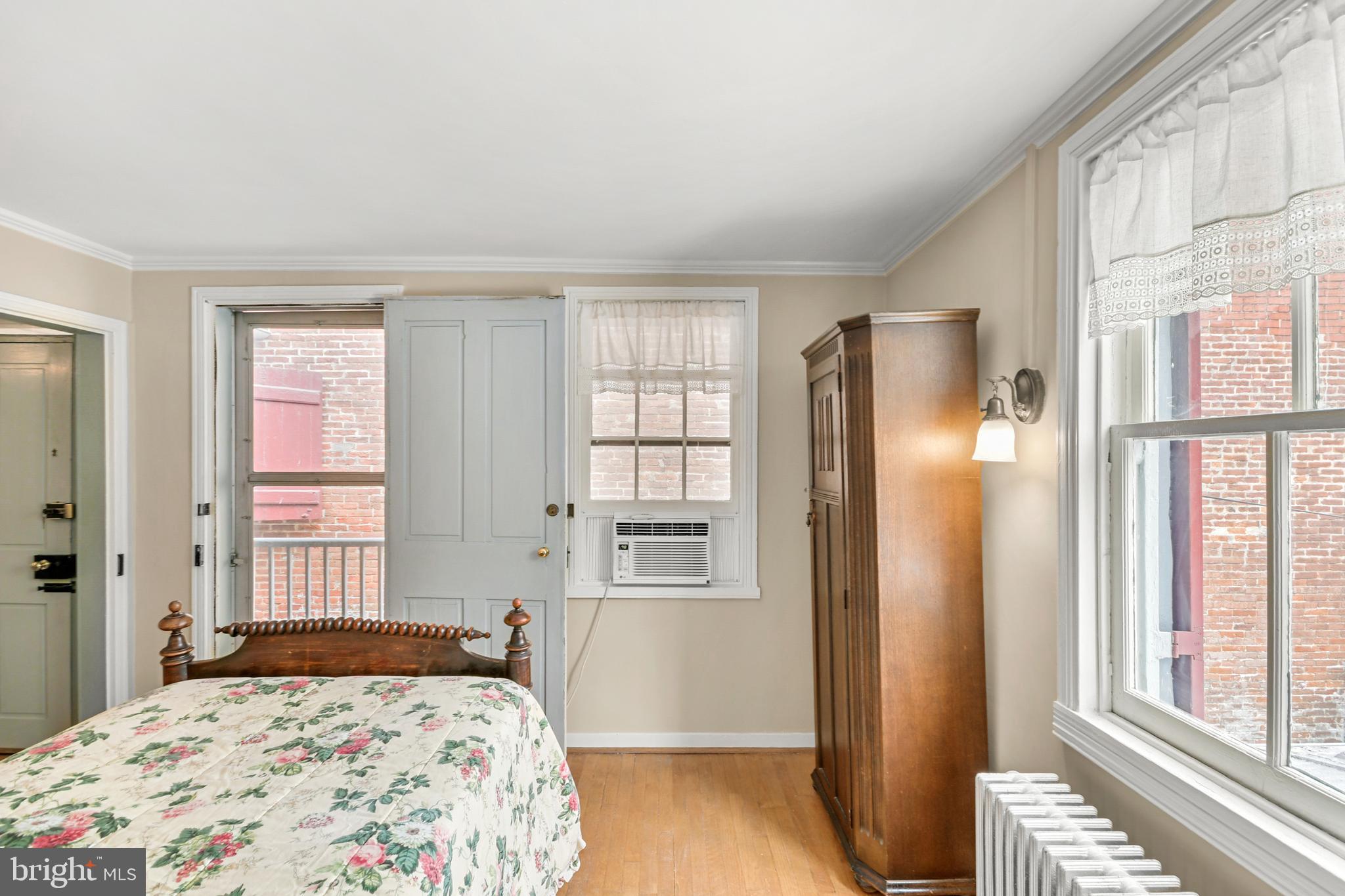 DOWNTOWN FREDERICK - Residential