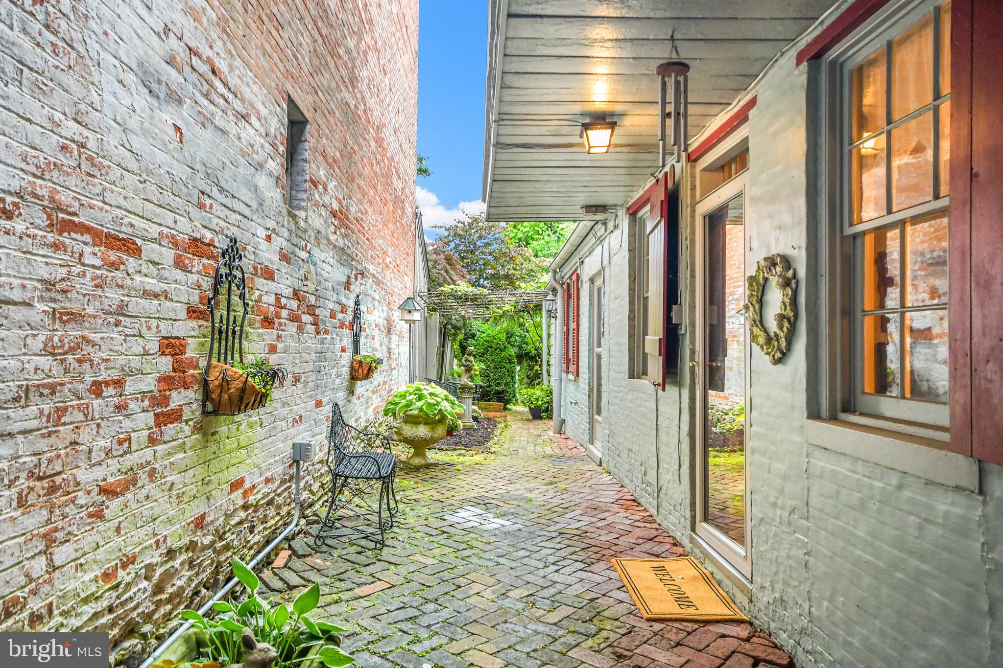 DOWNTOWN FREDERICK - Residential