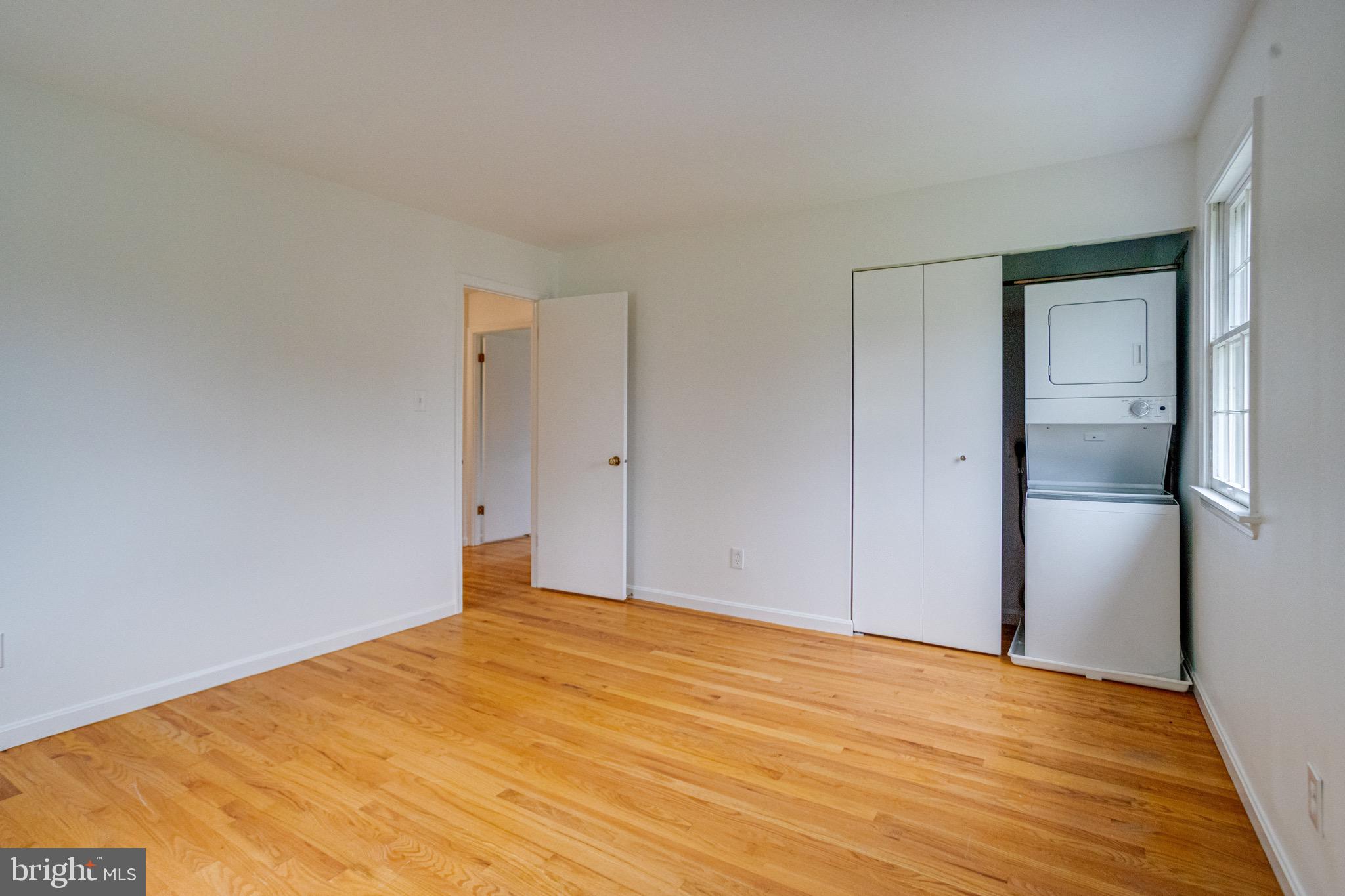 GLEN ARM - Residential