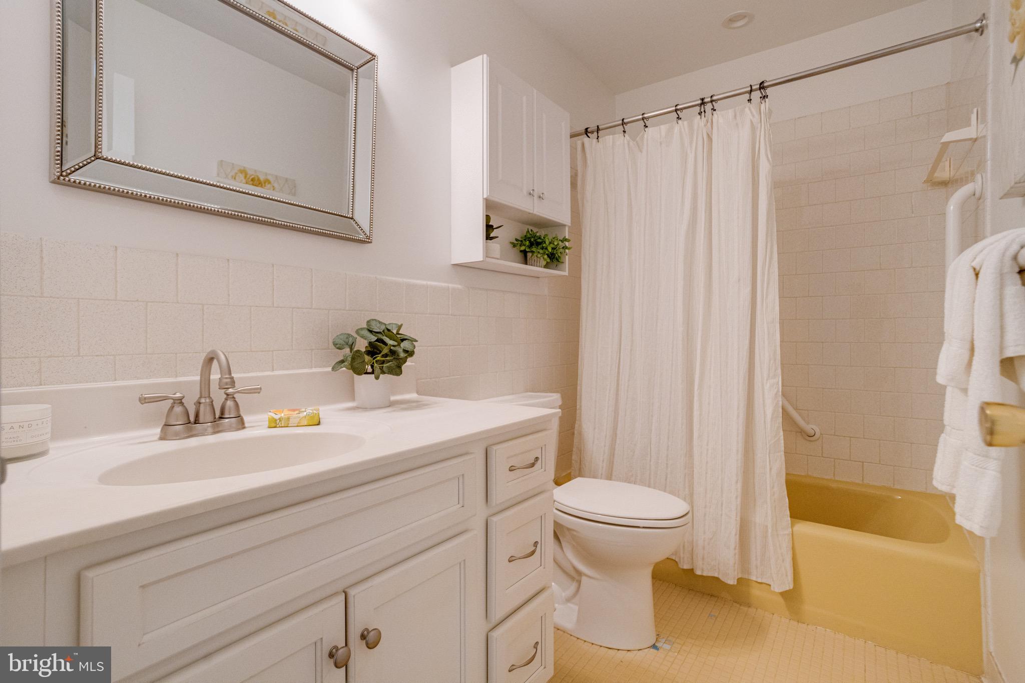 GLEN ARM - Residential