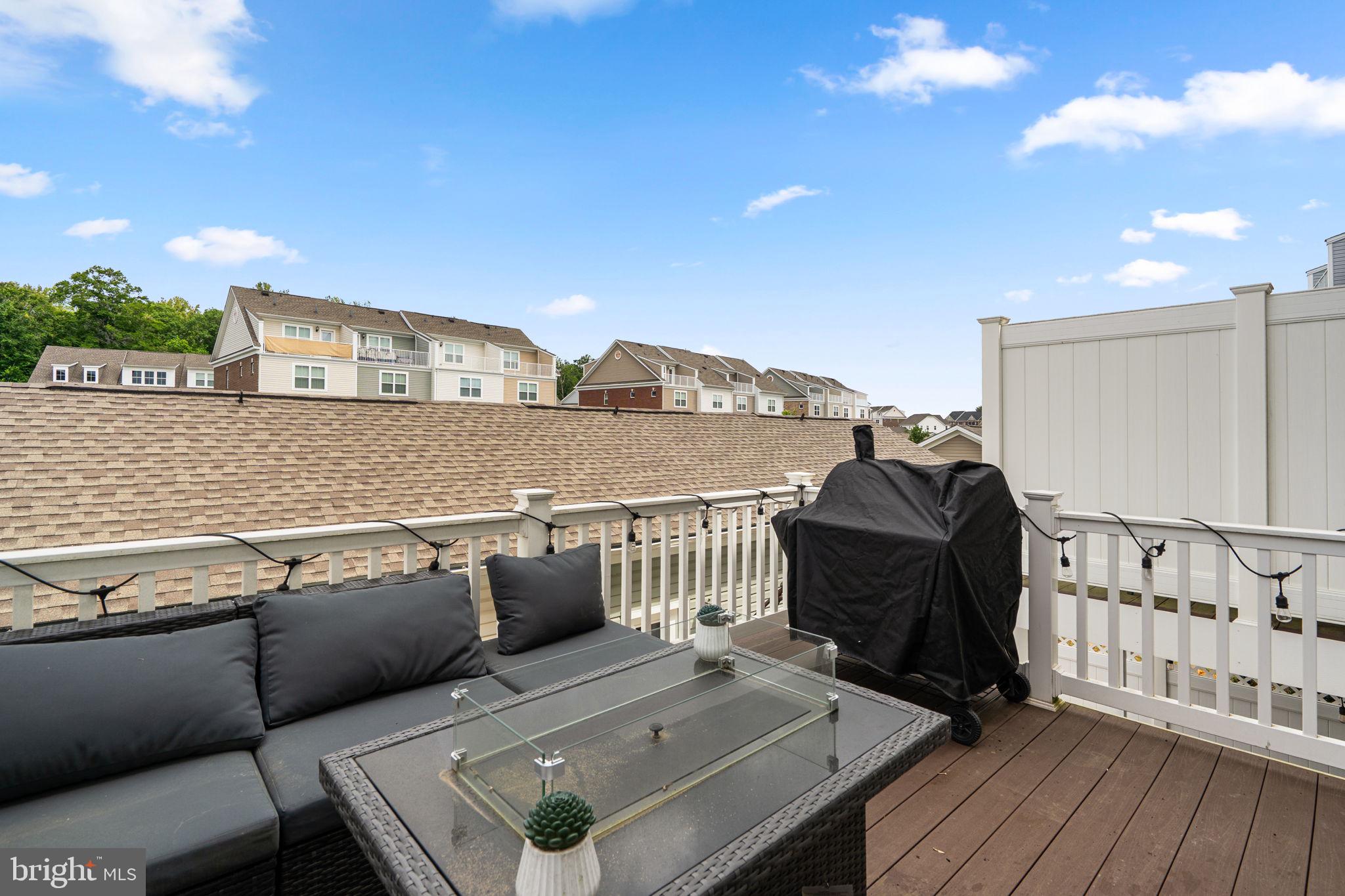 STONEHAVEN - Residential