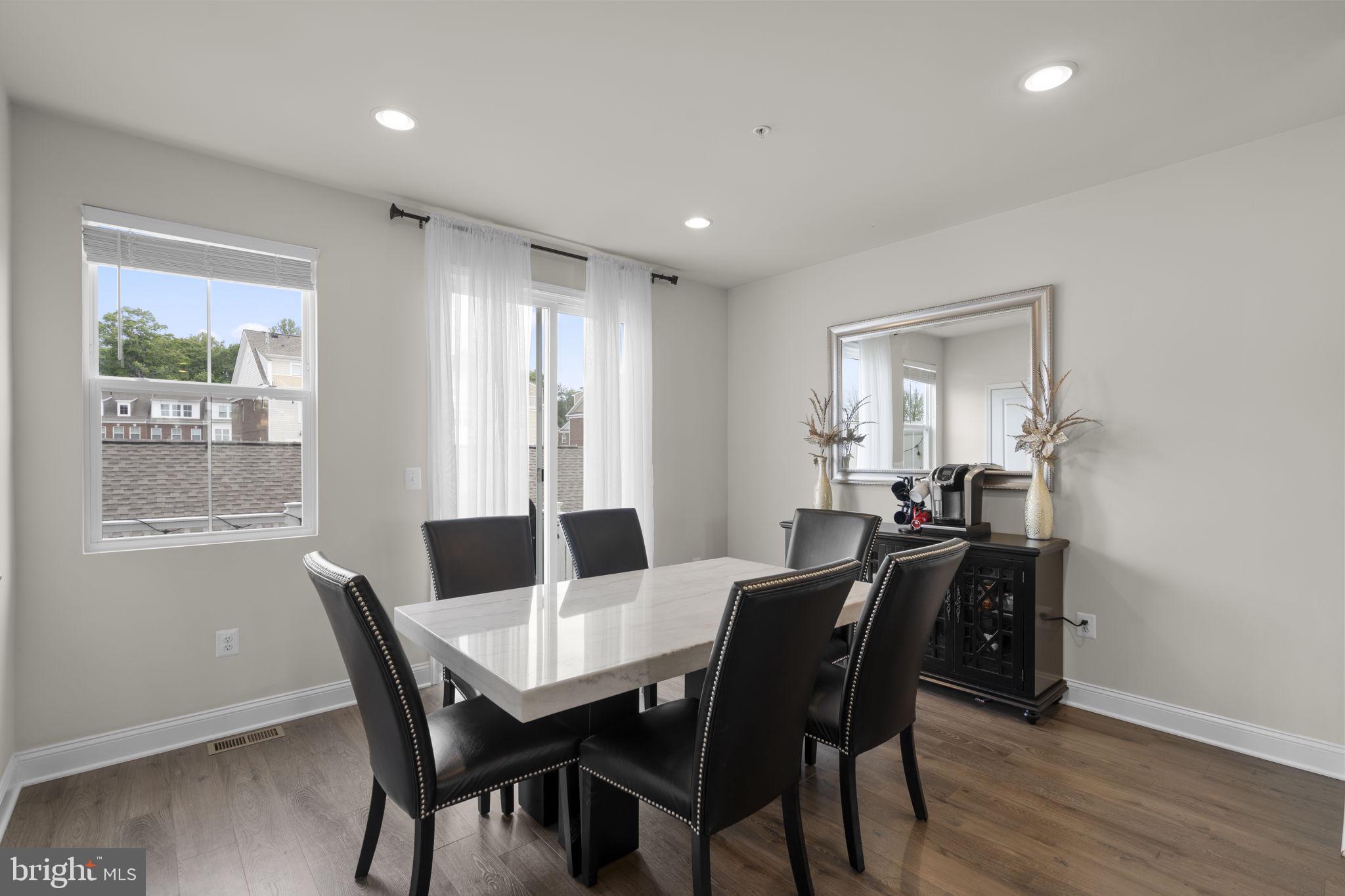 STONEHAVEN - Residential