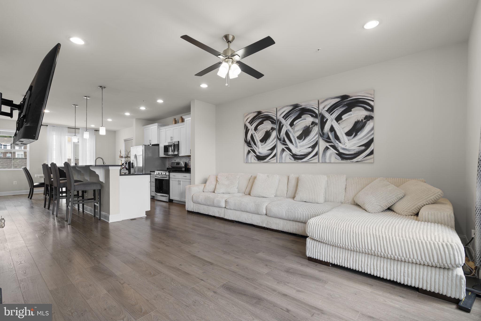 STONEHAVEN - Residential