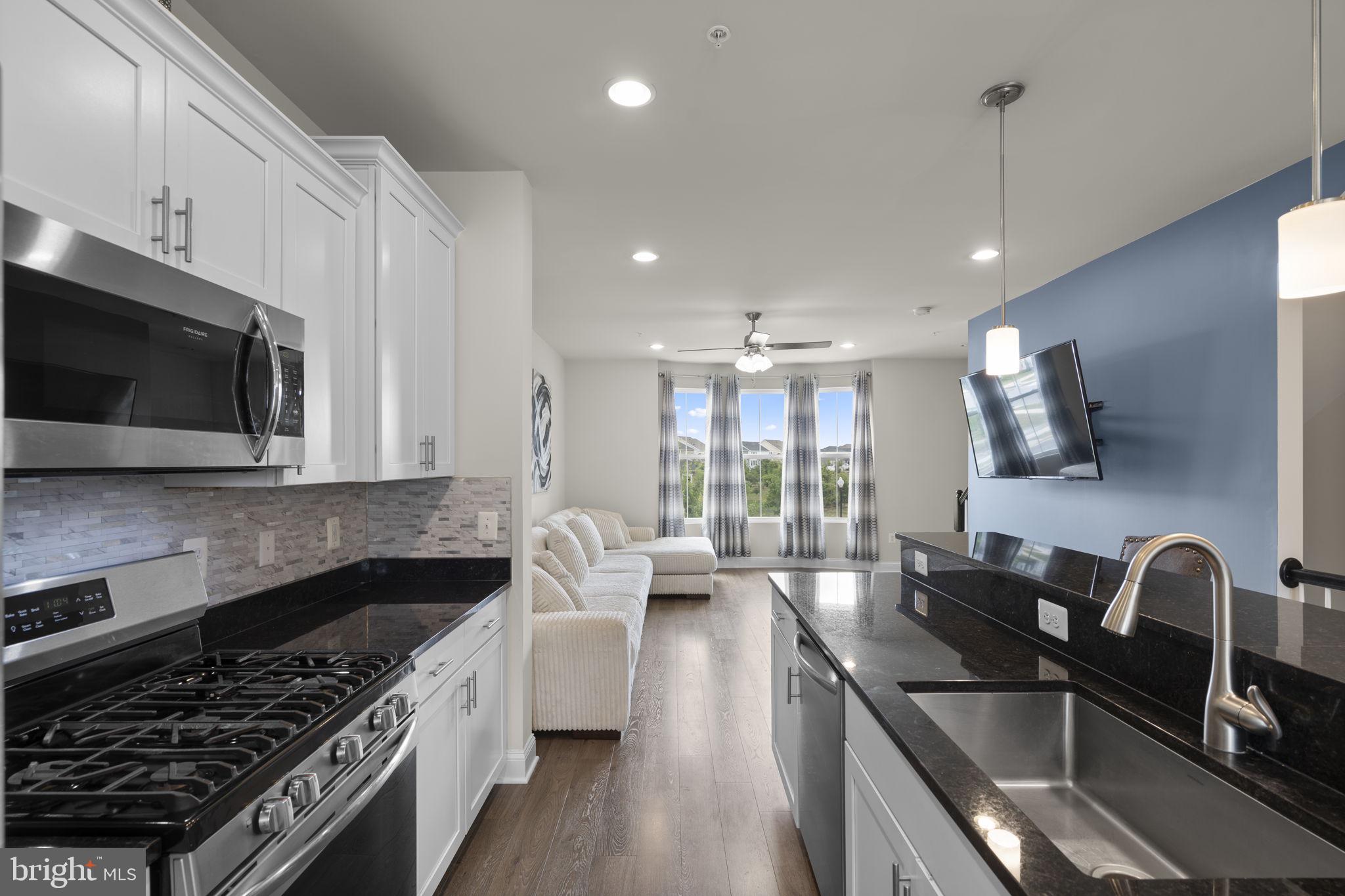 STONEHAVEN - Residential