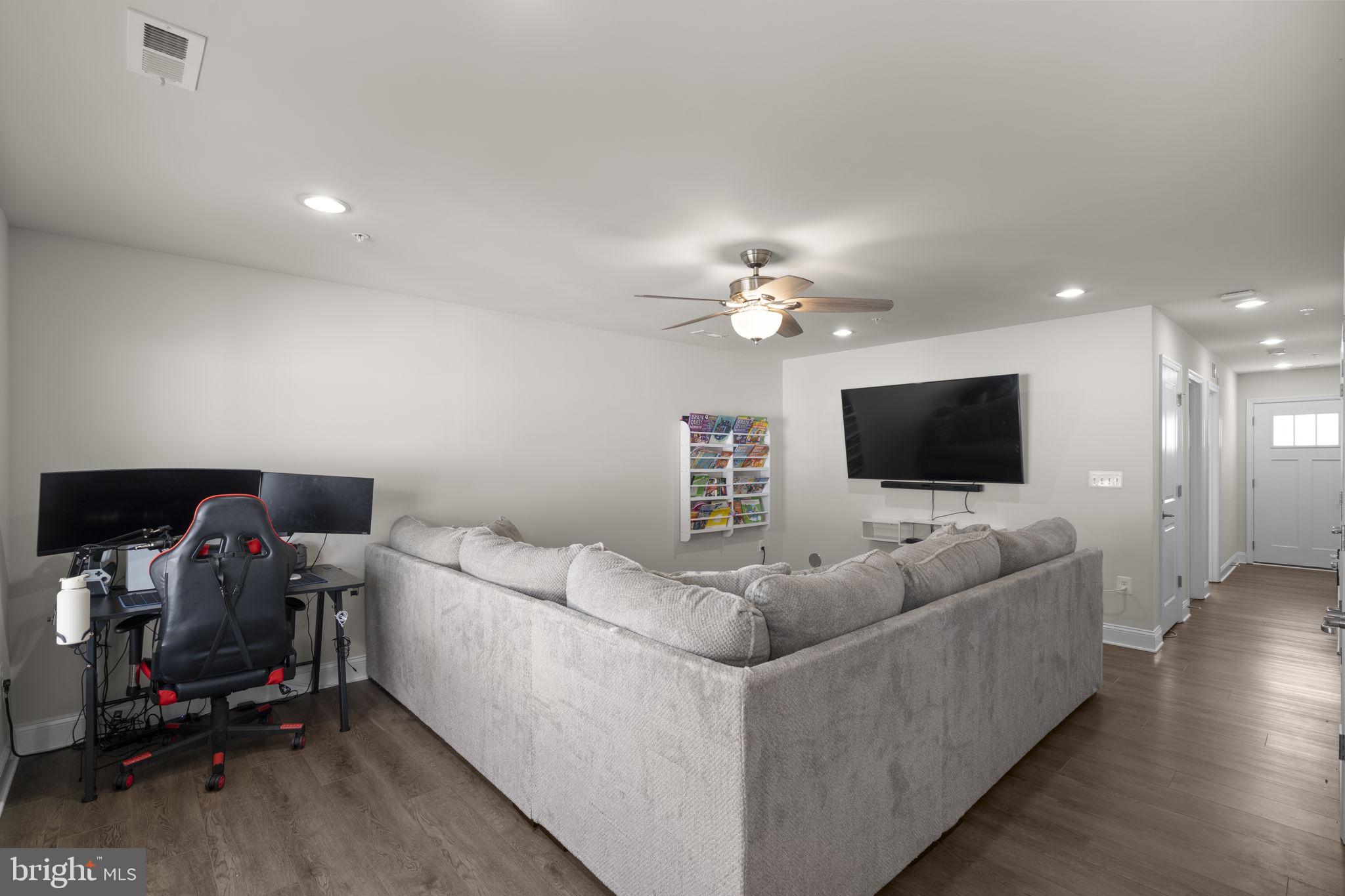 STONEHAVEN - Residential