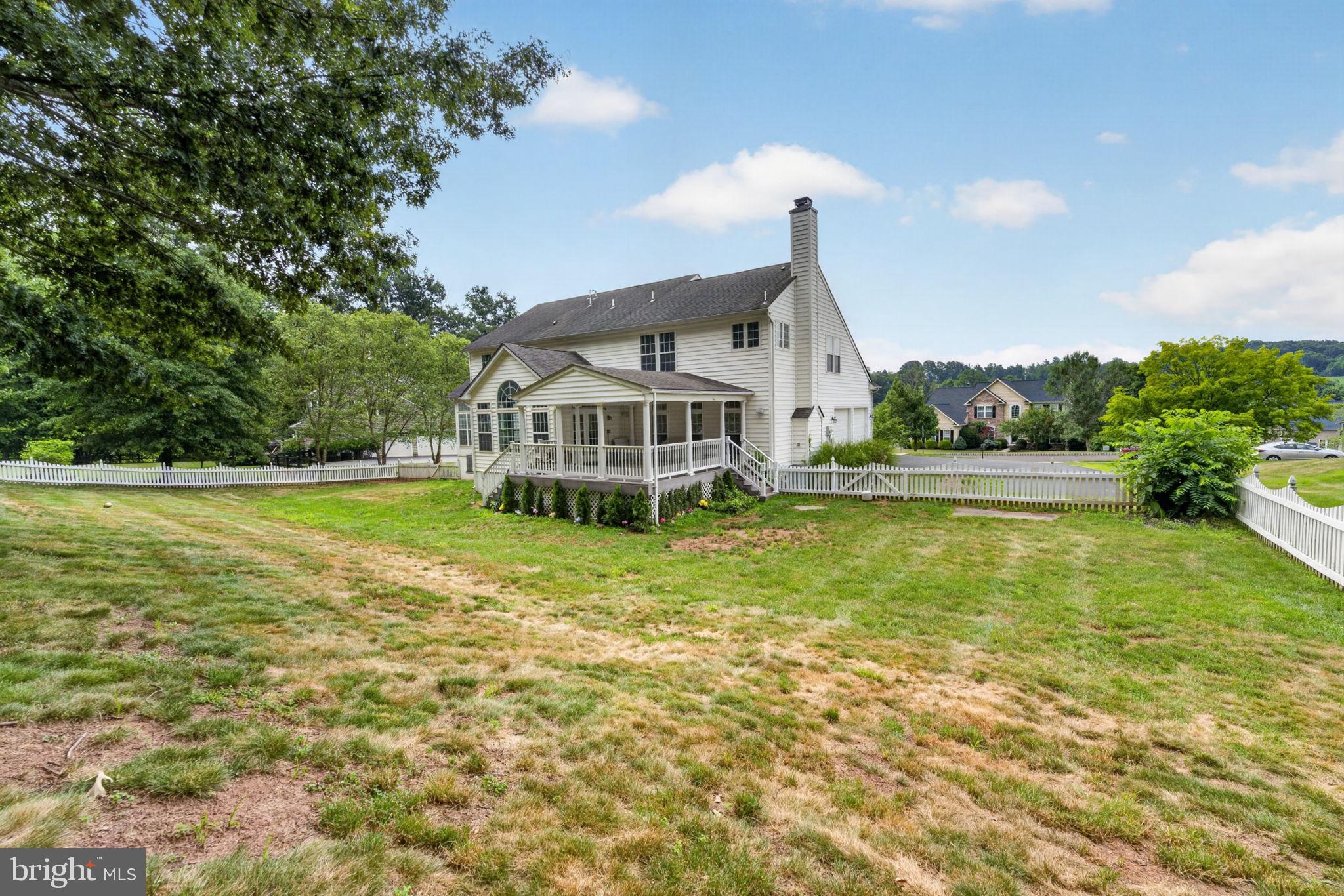 THE FIELDS AT CREEKV - Residential