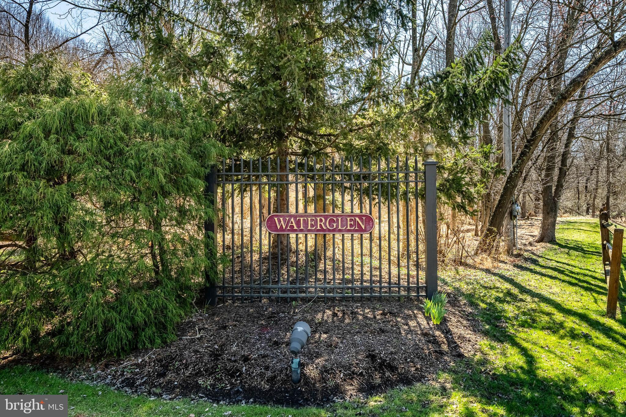 WATERGLEN - Residential