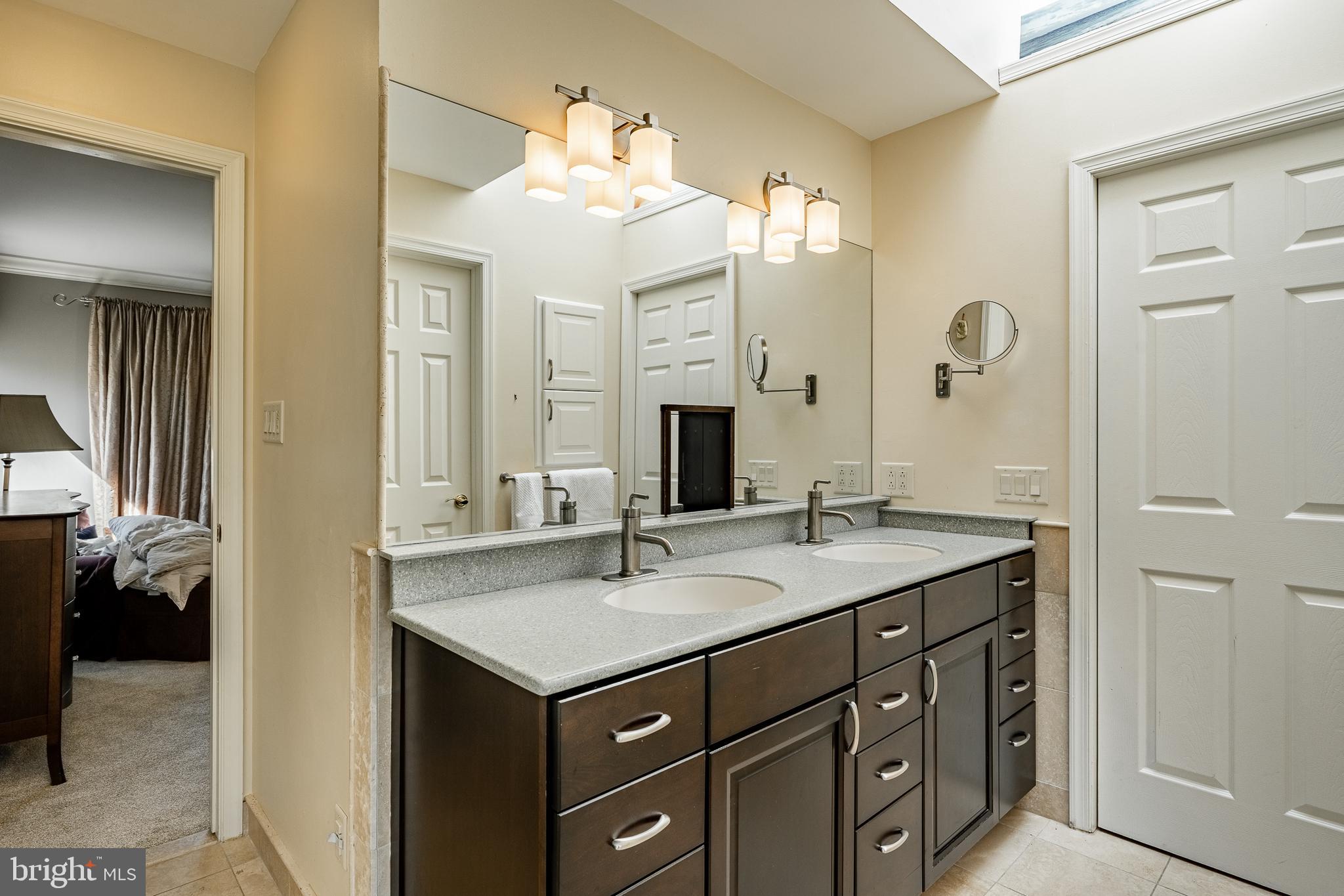 WATERGLEN - Residential