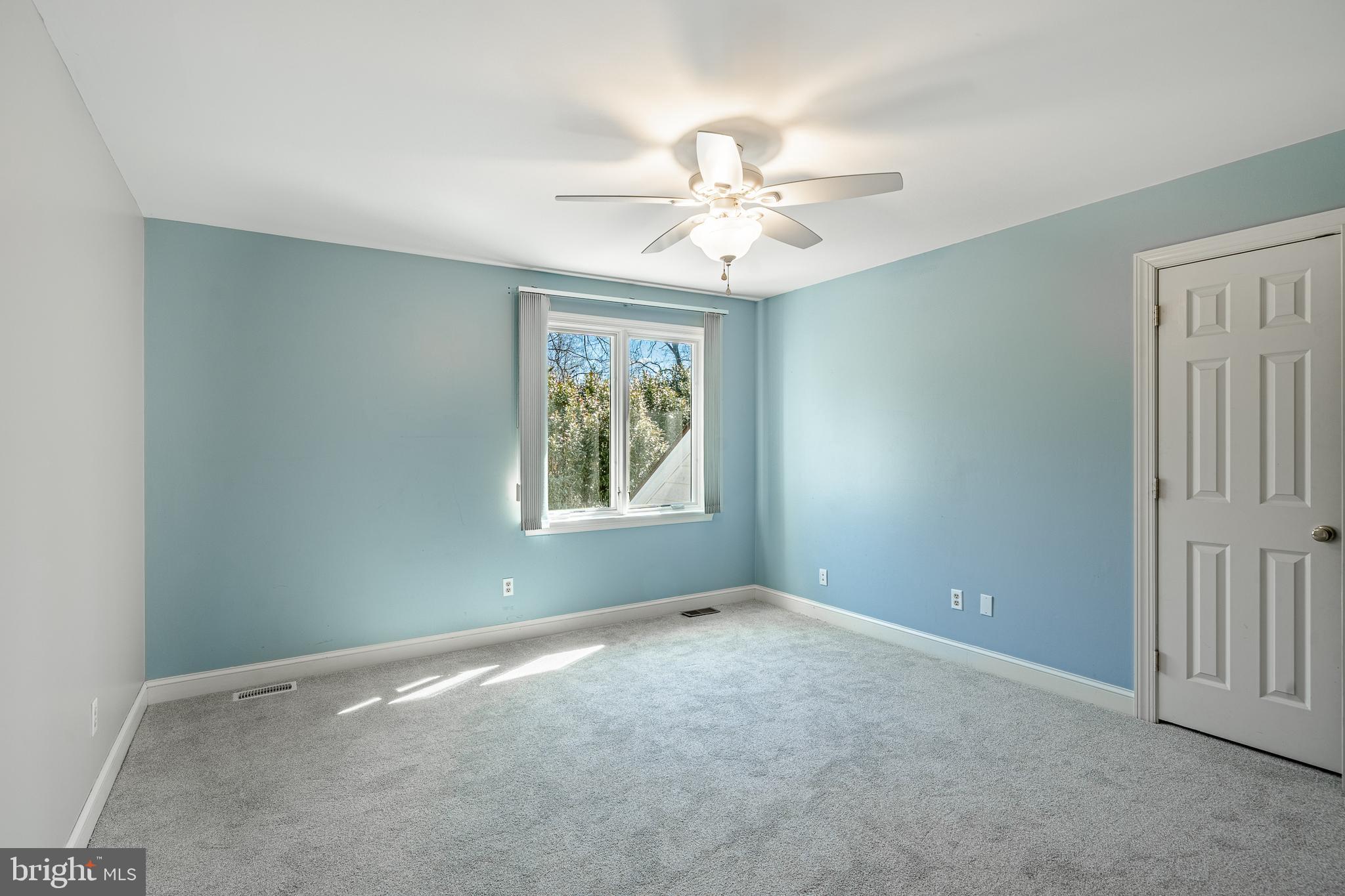 WATERGLEN - Residential