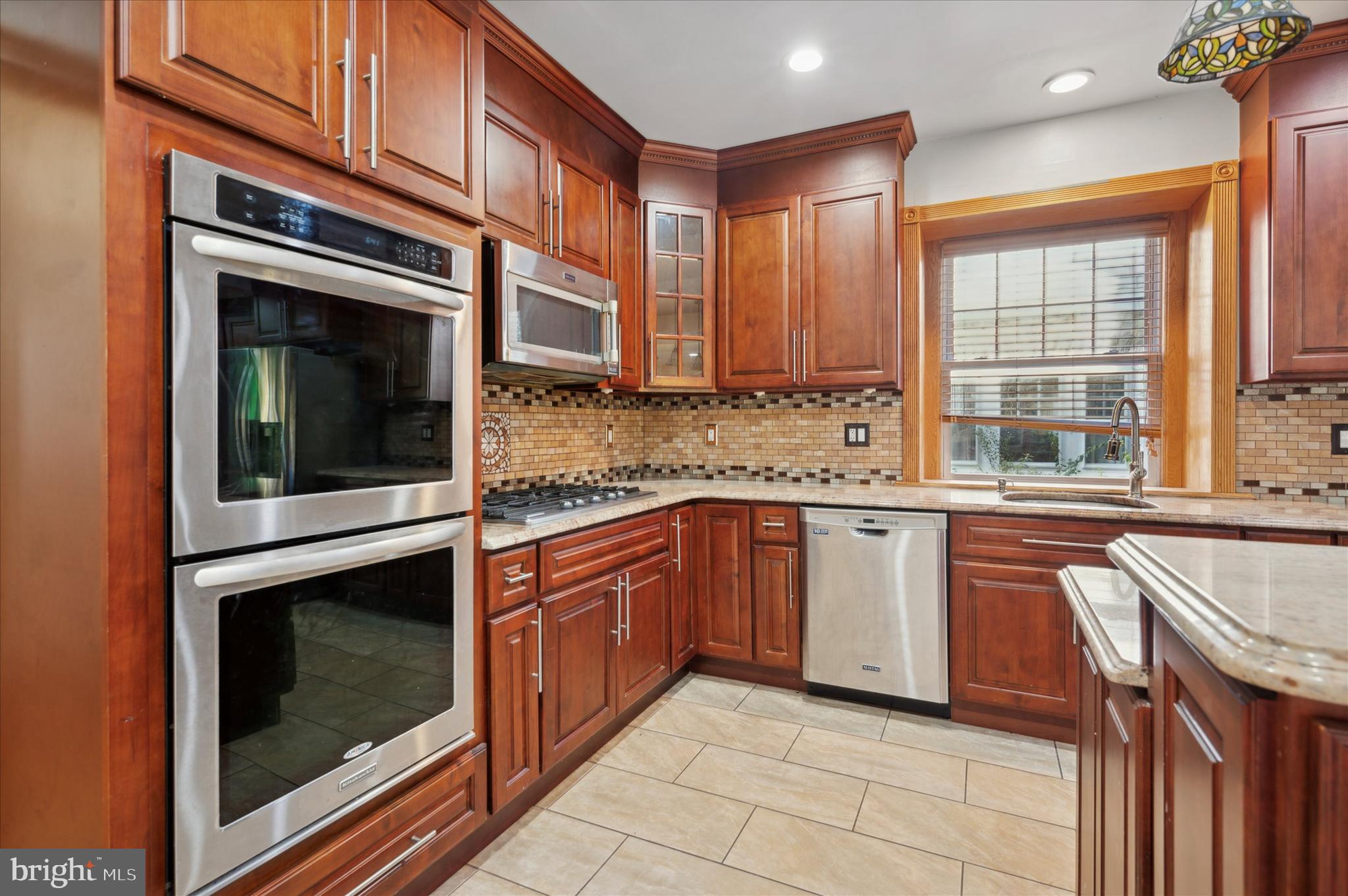 ELKINS PARK - Residential