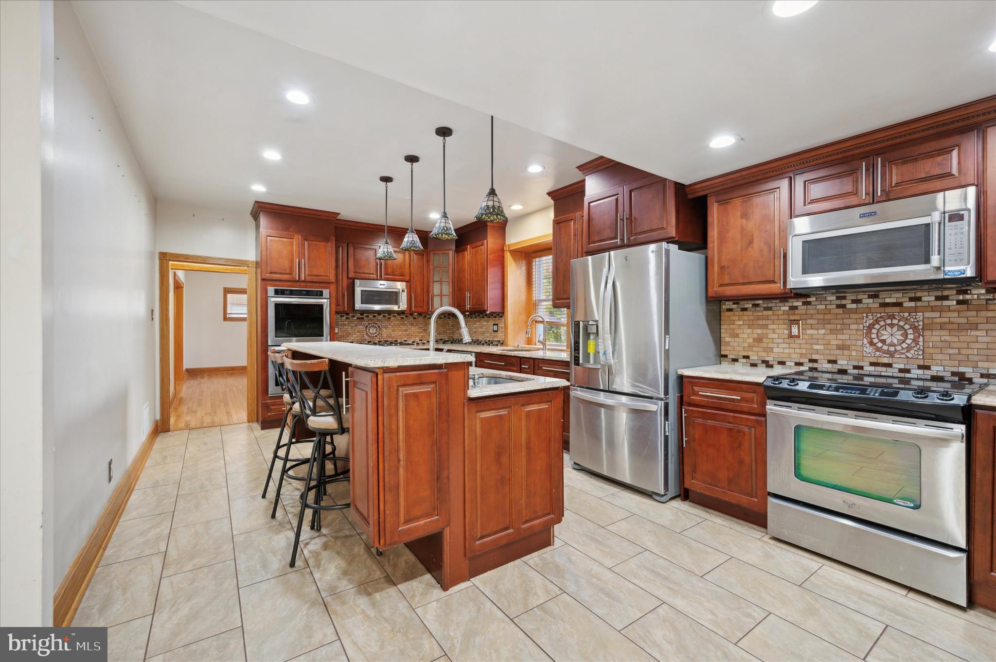 ELKINS PARK - Residential