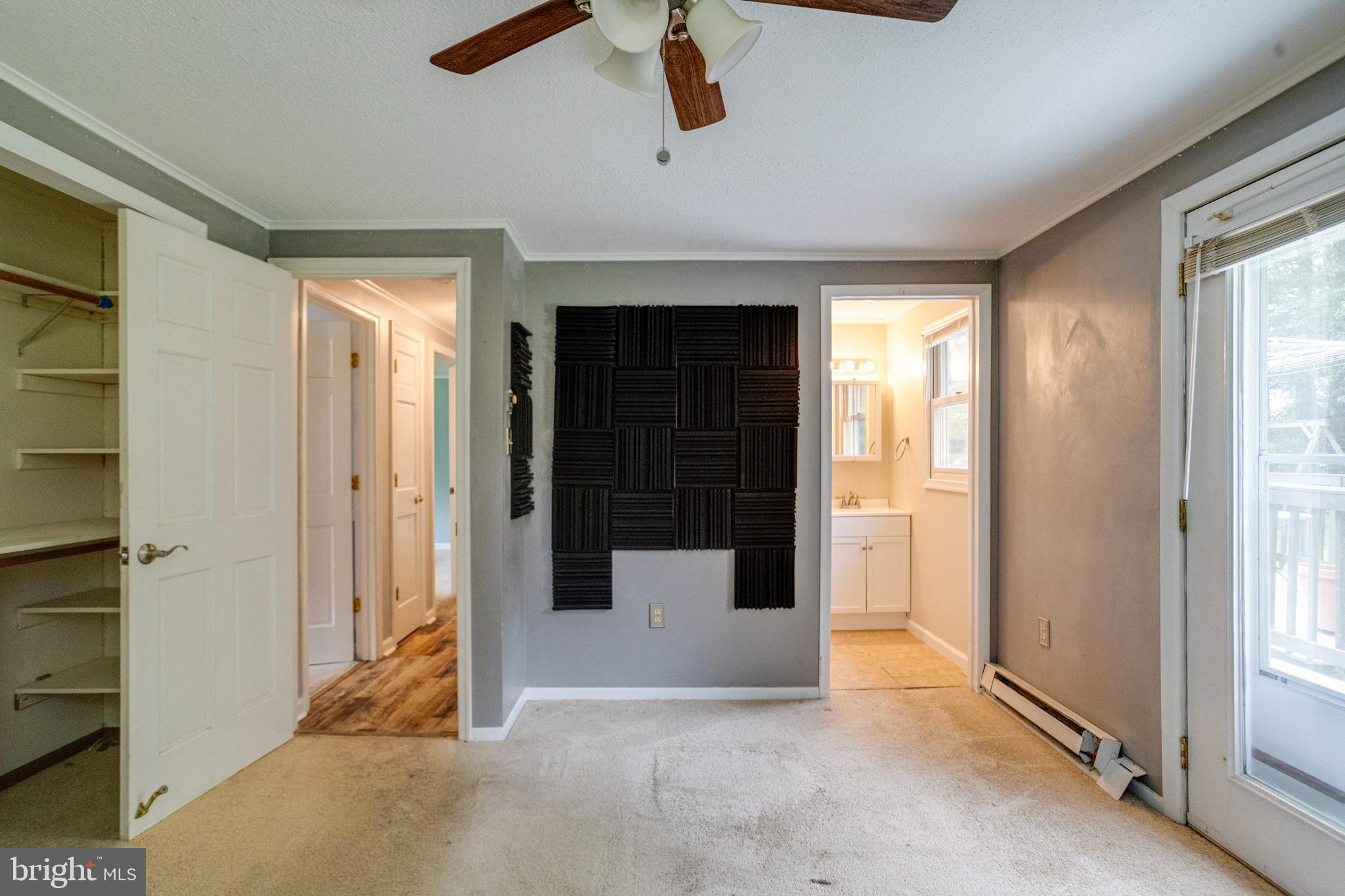 GOOSE HOLLOW - Residential
