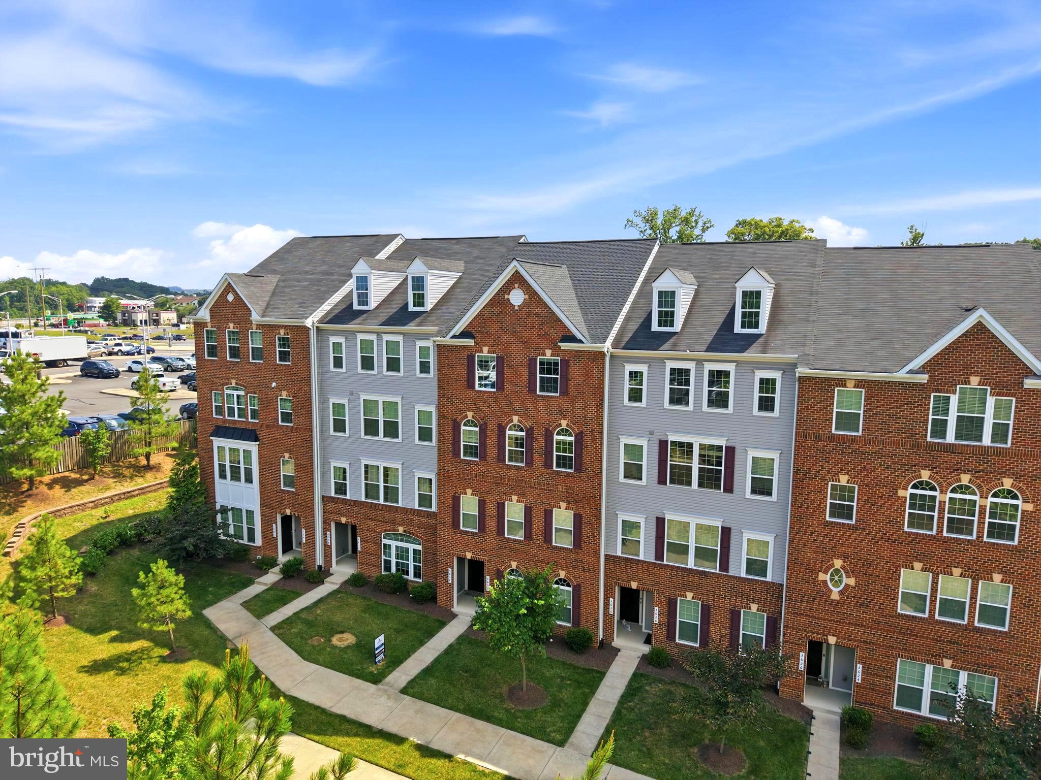 BRIARWOOD - Residential