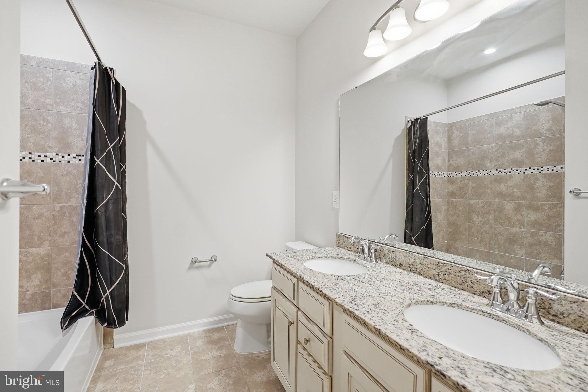 BRIARWOOD - Residential