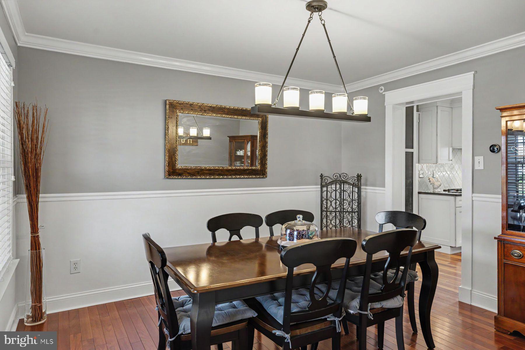 MAPLE KNOLL - Residential