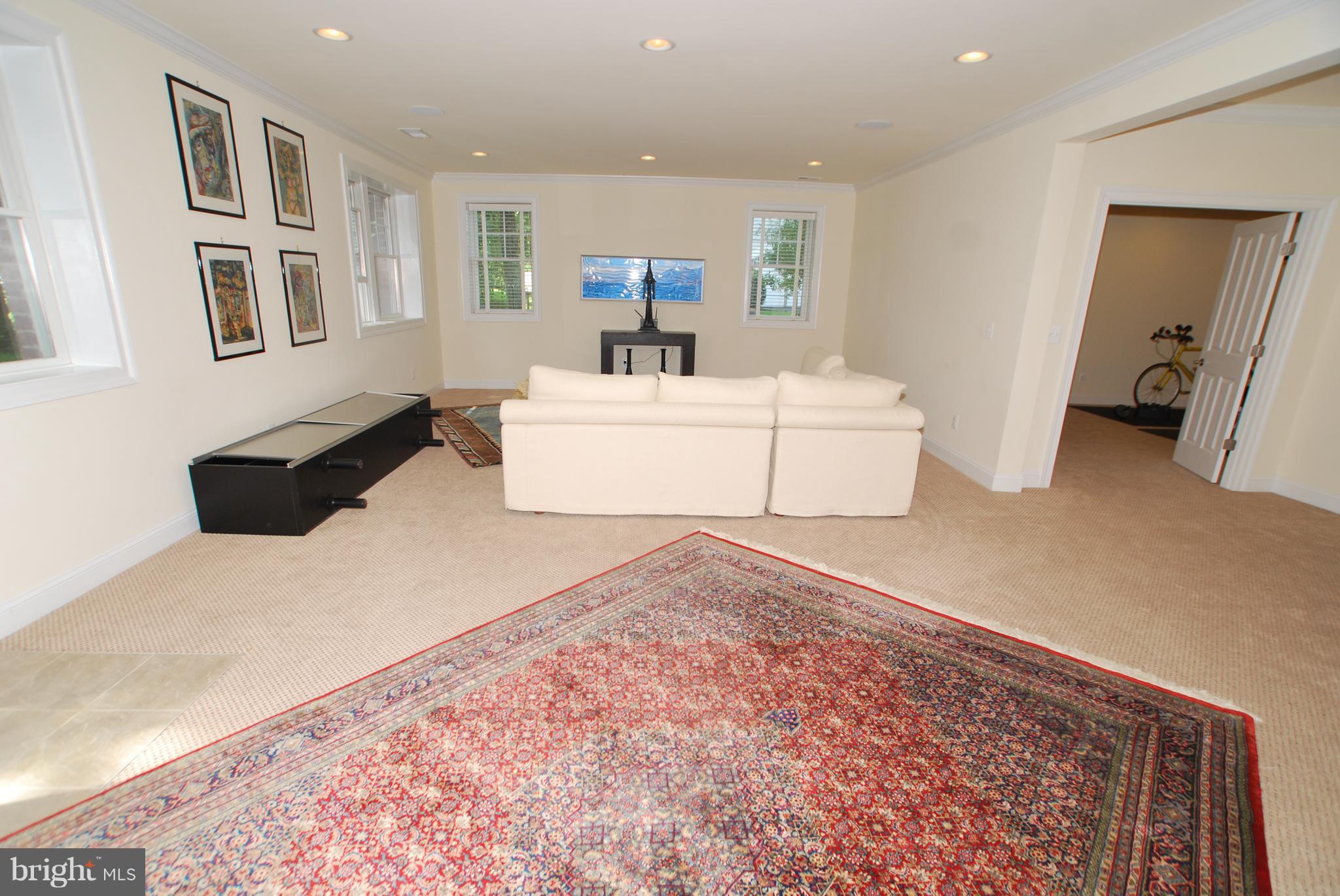 WOLF TRAP DOWNS - Residential