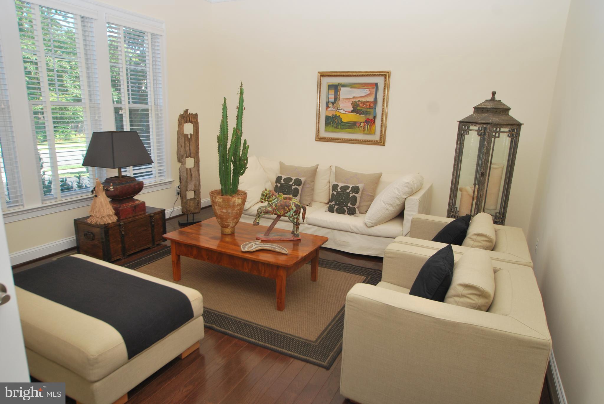 WOLF TRAP DOWNS - Residential