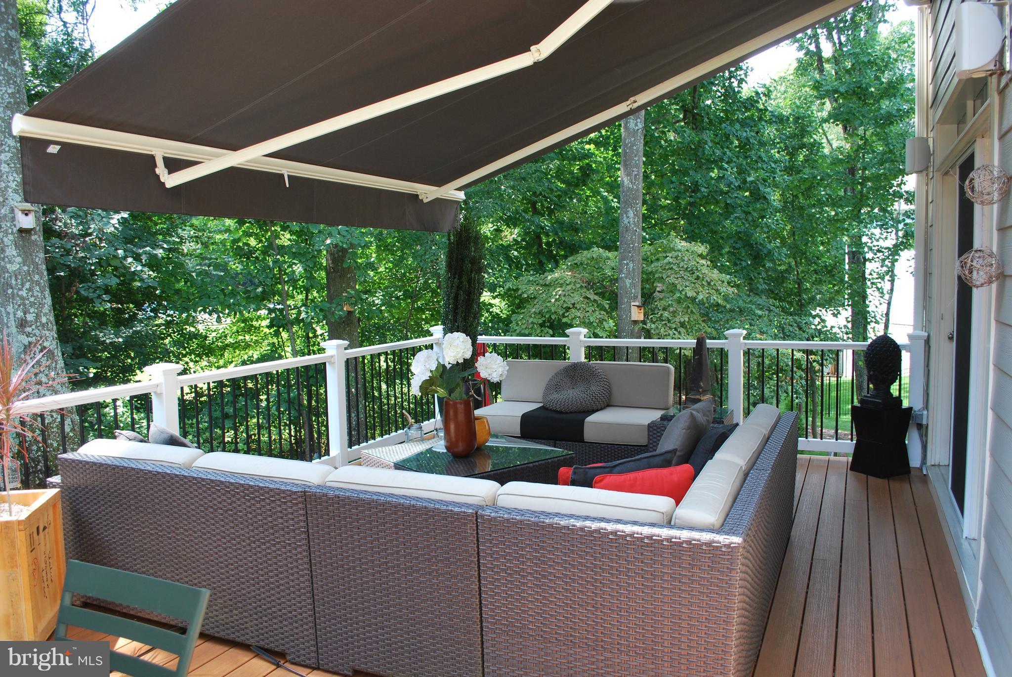WOLF TRAP DOWNS - Residential