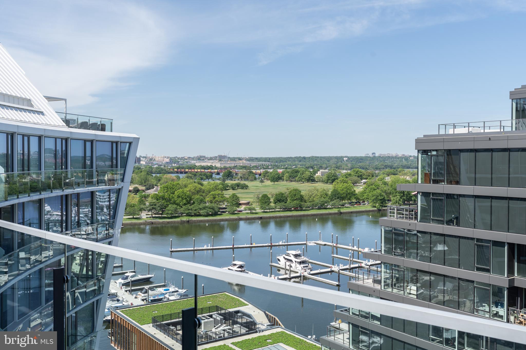 SOUTHWEST WATERFRONT - Residential
