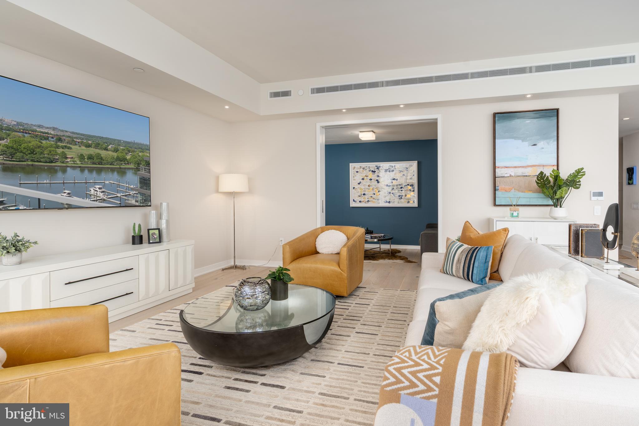 SOUTHWEST WATERFRONT - Residential