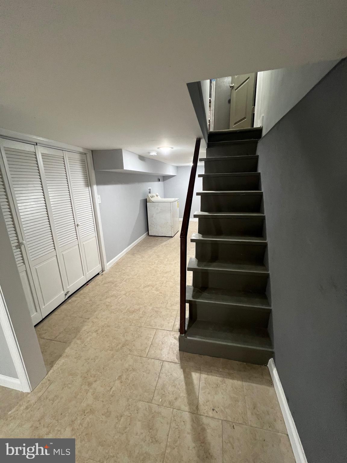 KENSINGTON - Residential