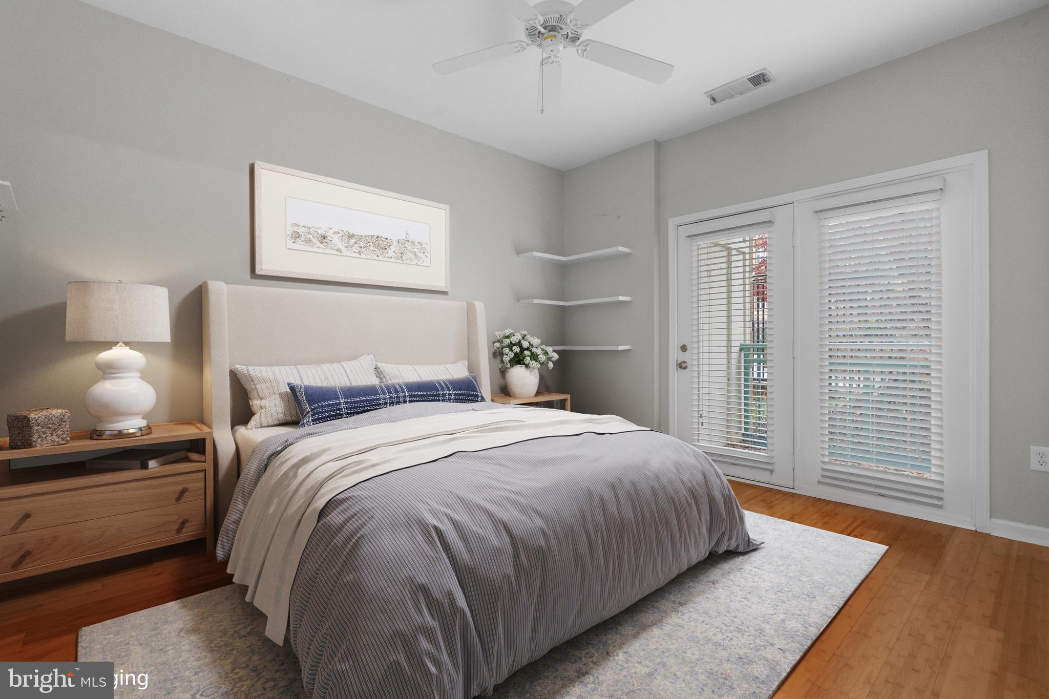 SAVOY AT RESTON TOWN CENTER - Residential