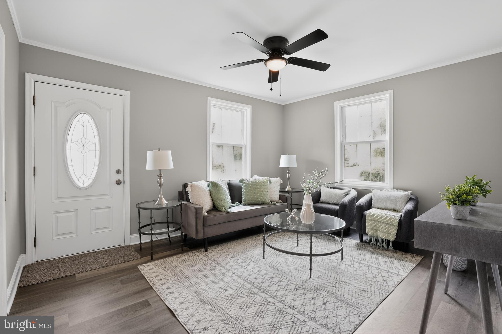 LYNDHURST - Residential