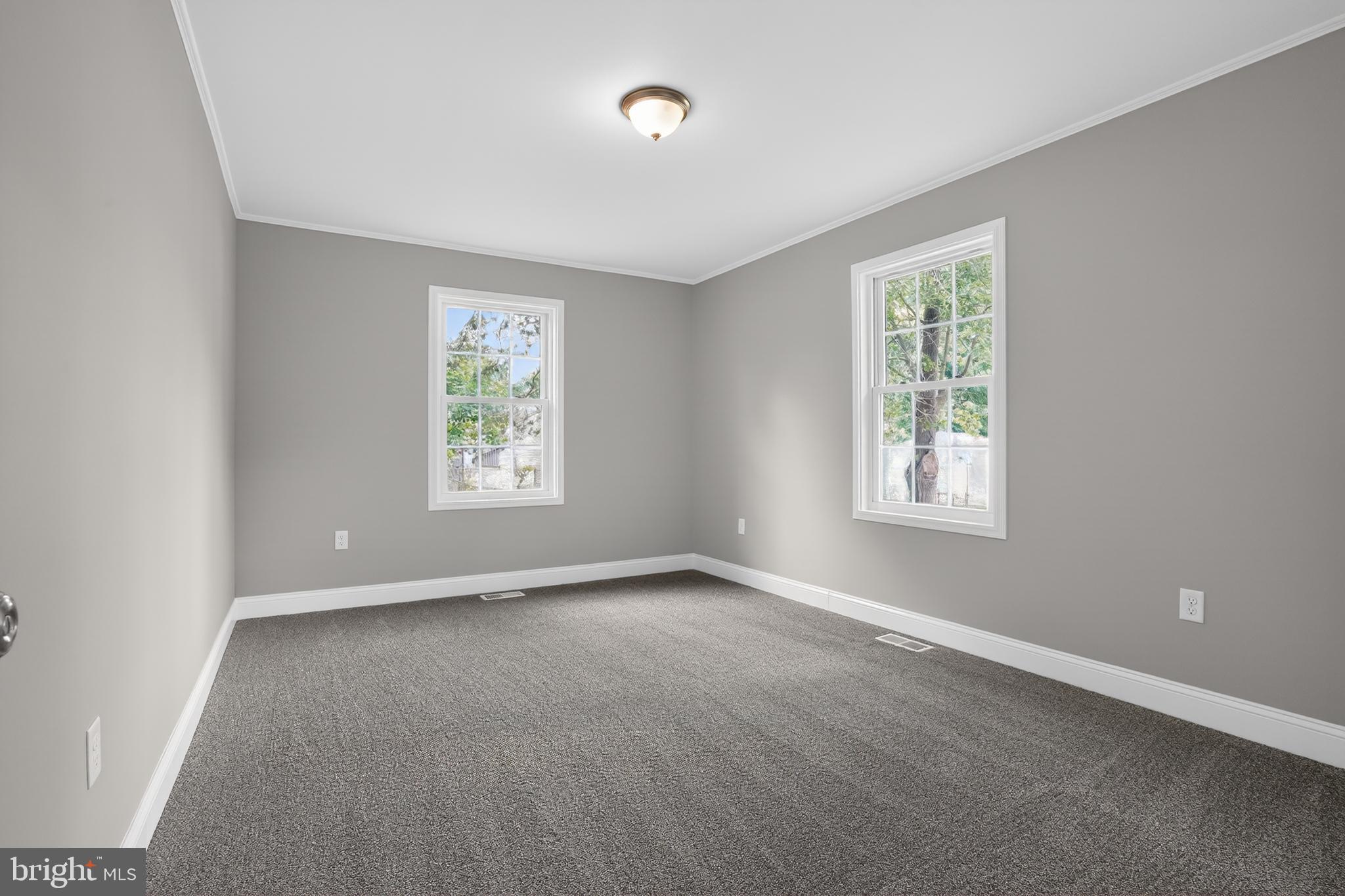 LYNDHURST - Residential