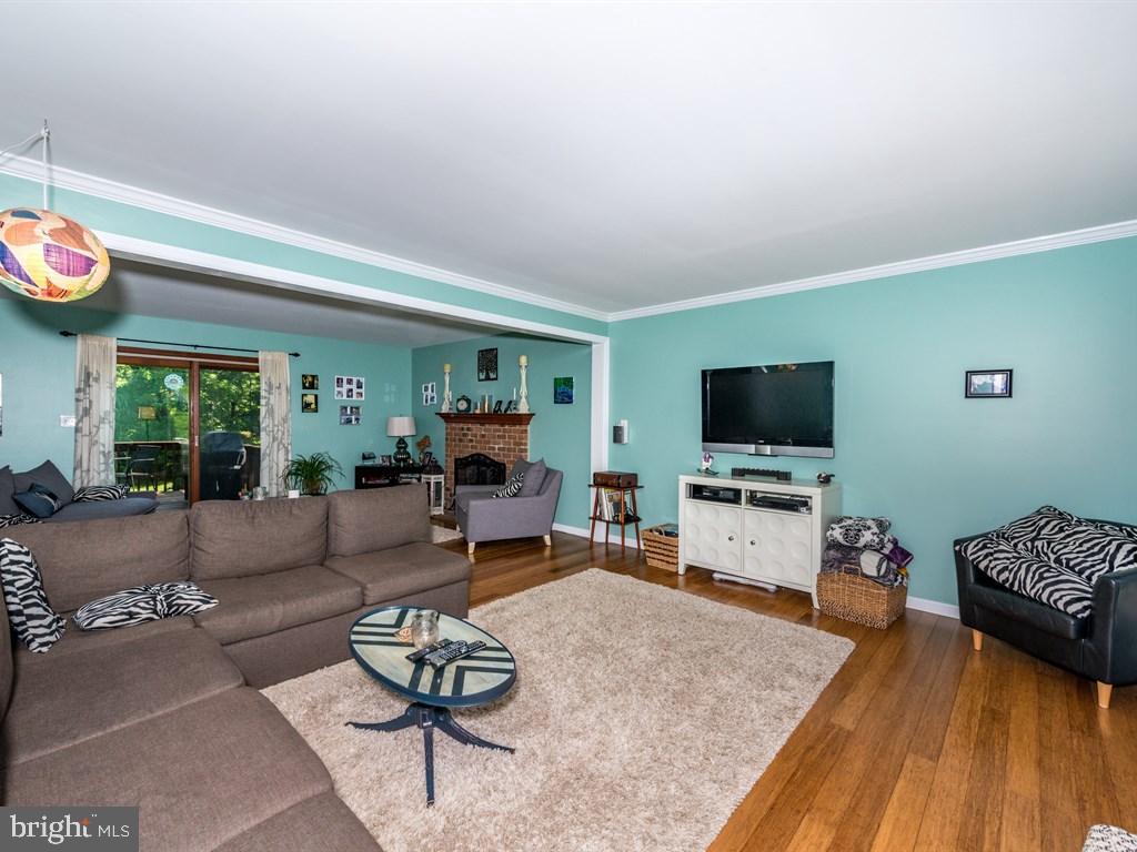 GLENBROOK - Residential