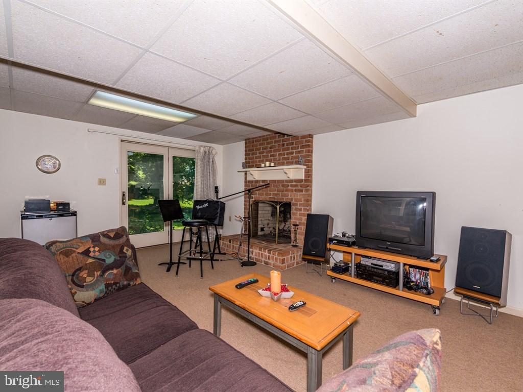 GLENBROOK - Residential