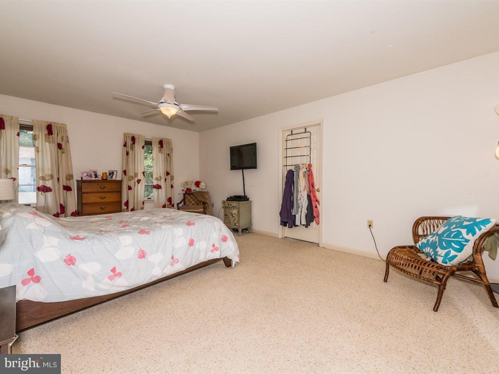 GLENBROOK - Residential