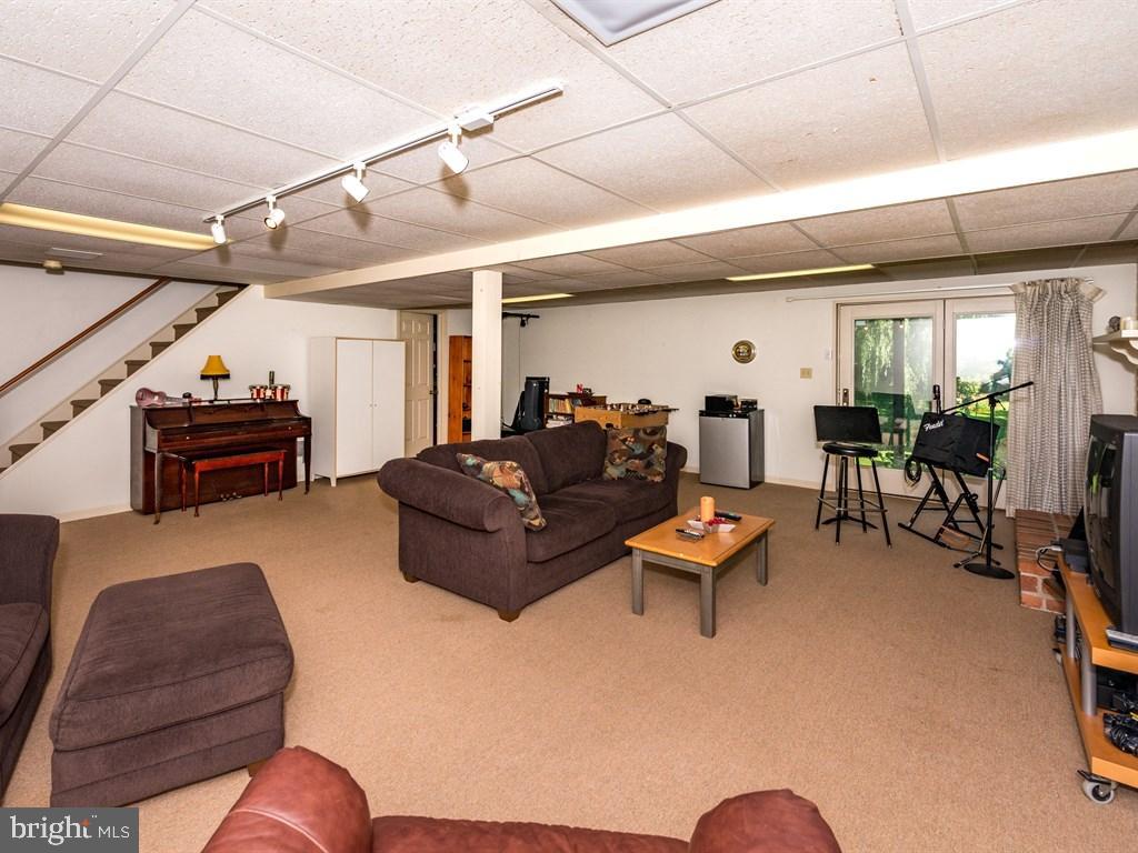 GLENBROOK - Residential
