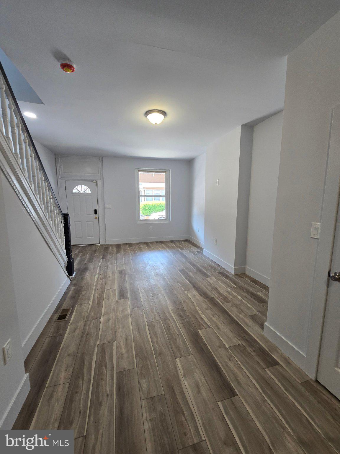 WEST OAK LANE - Residential