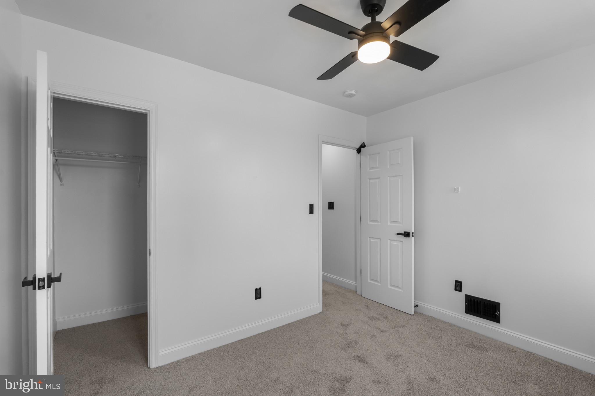 SANDTOWN-WINCHESTER - Residential