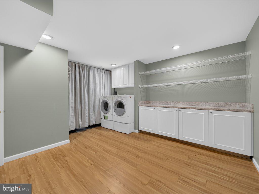 MONTGOMERY VILLAGE - Residential
