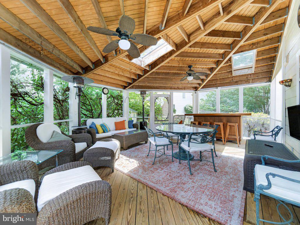 MONTGOMERY VILLAGE - Residential
