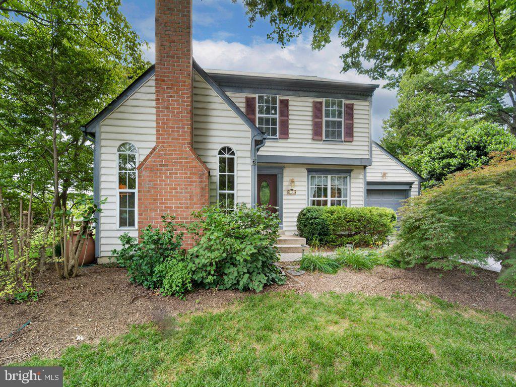 MONTGOMERY VILLAGE - Residential