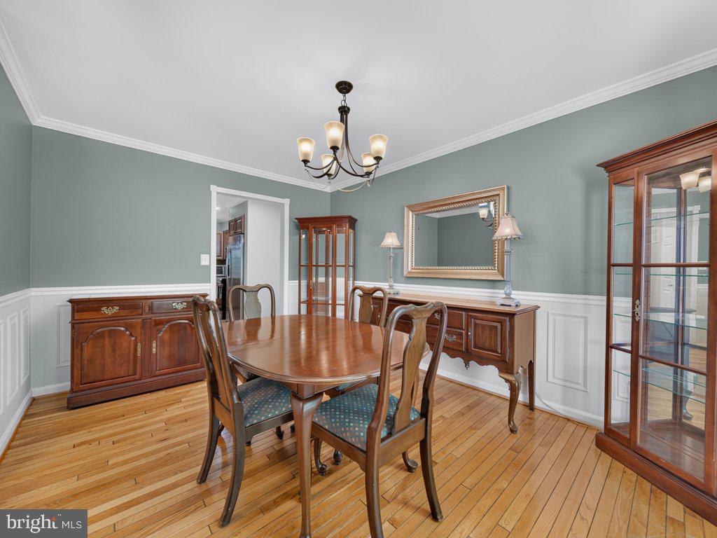 MONTGOMERY VILLAGE - Residential