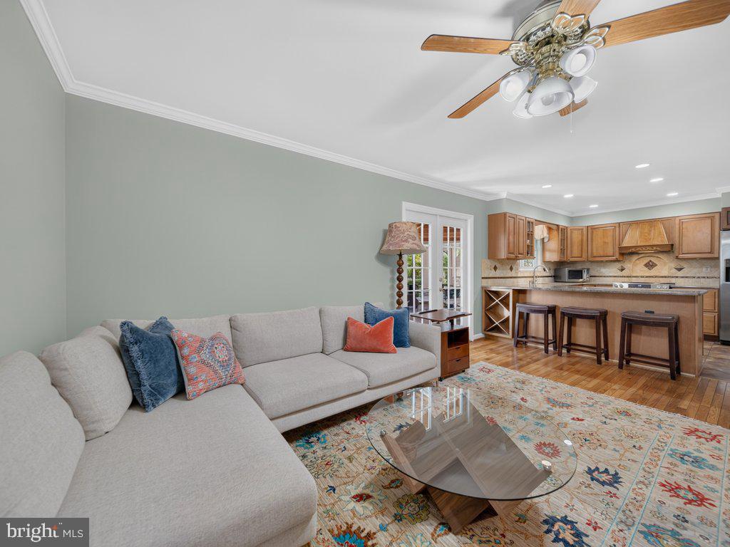 MONTGOMERY VILLAGE - Residential