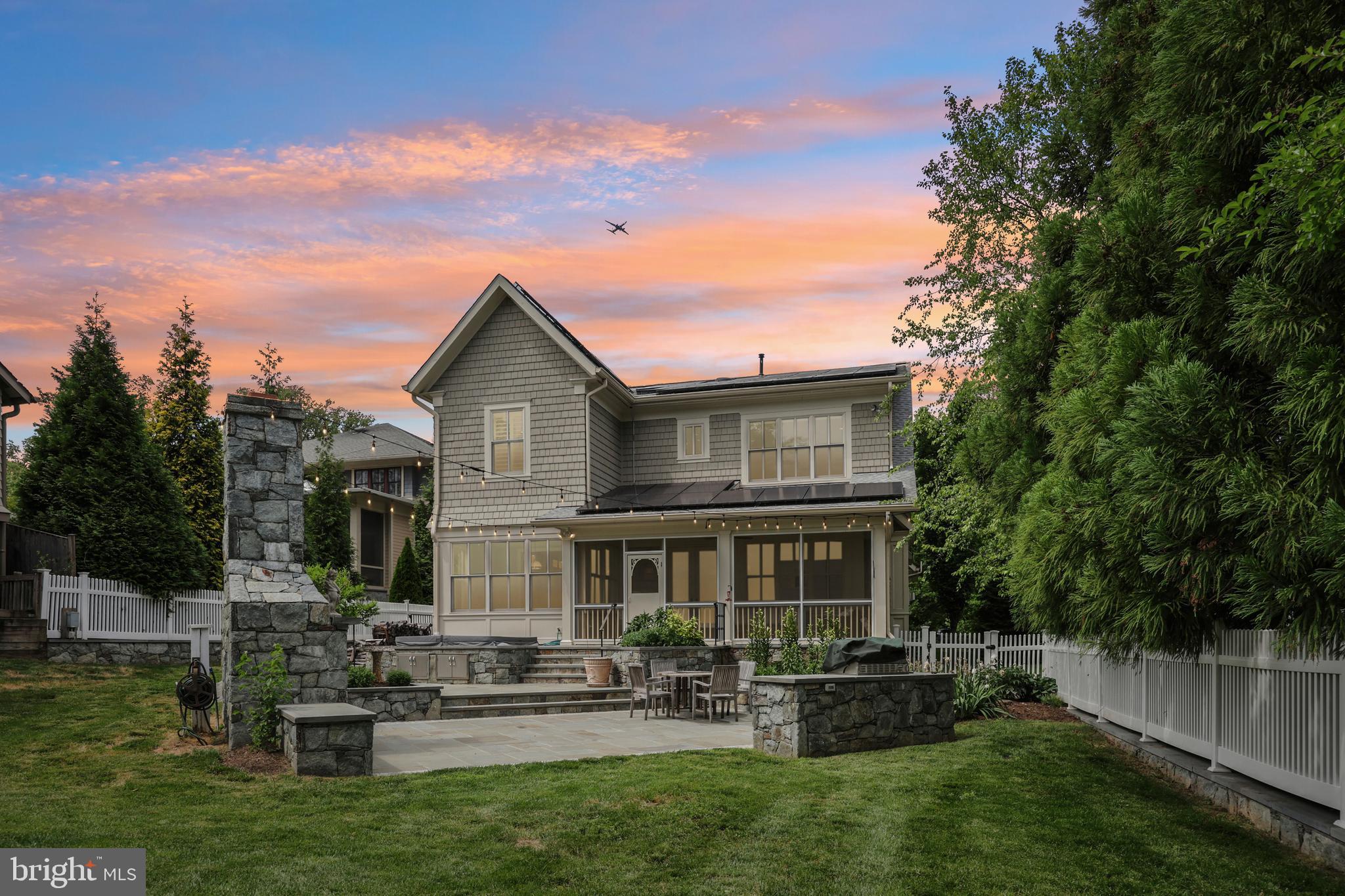 WOODMONT - Residential