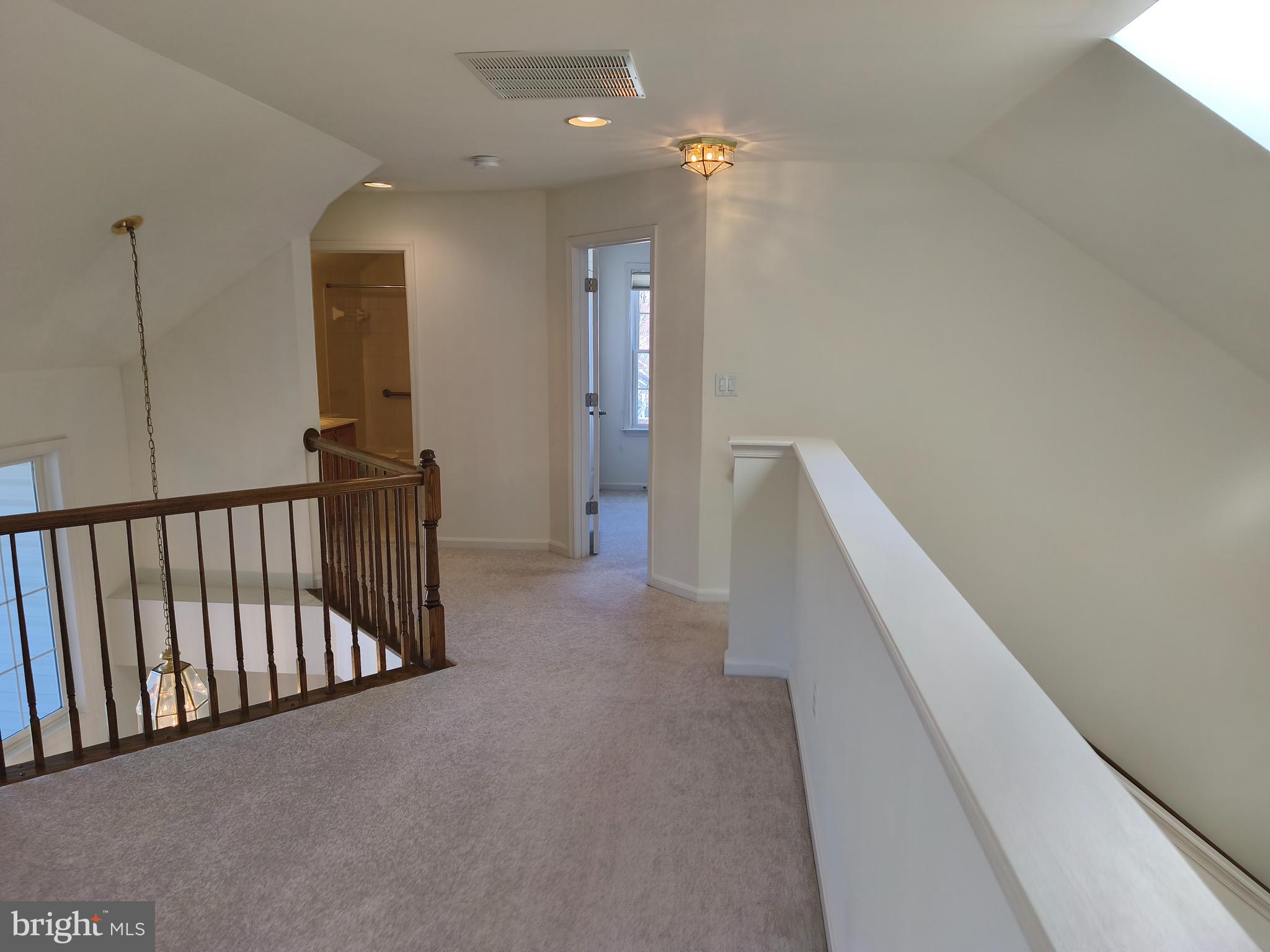 HERITAGE HUNT - Residential Lease
