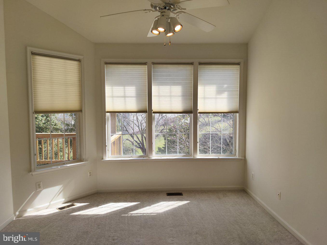 HERITAGE HUNT - Residential Lease