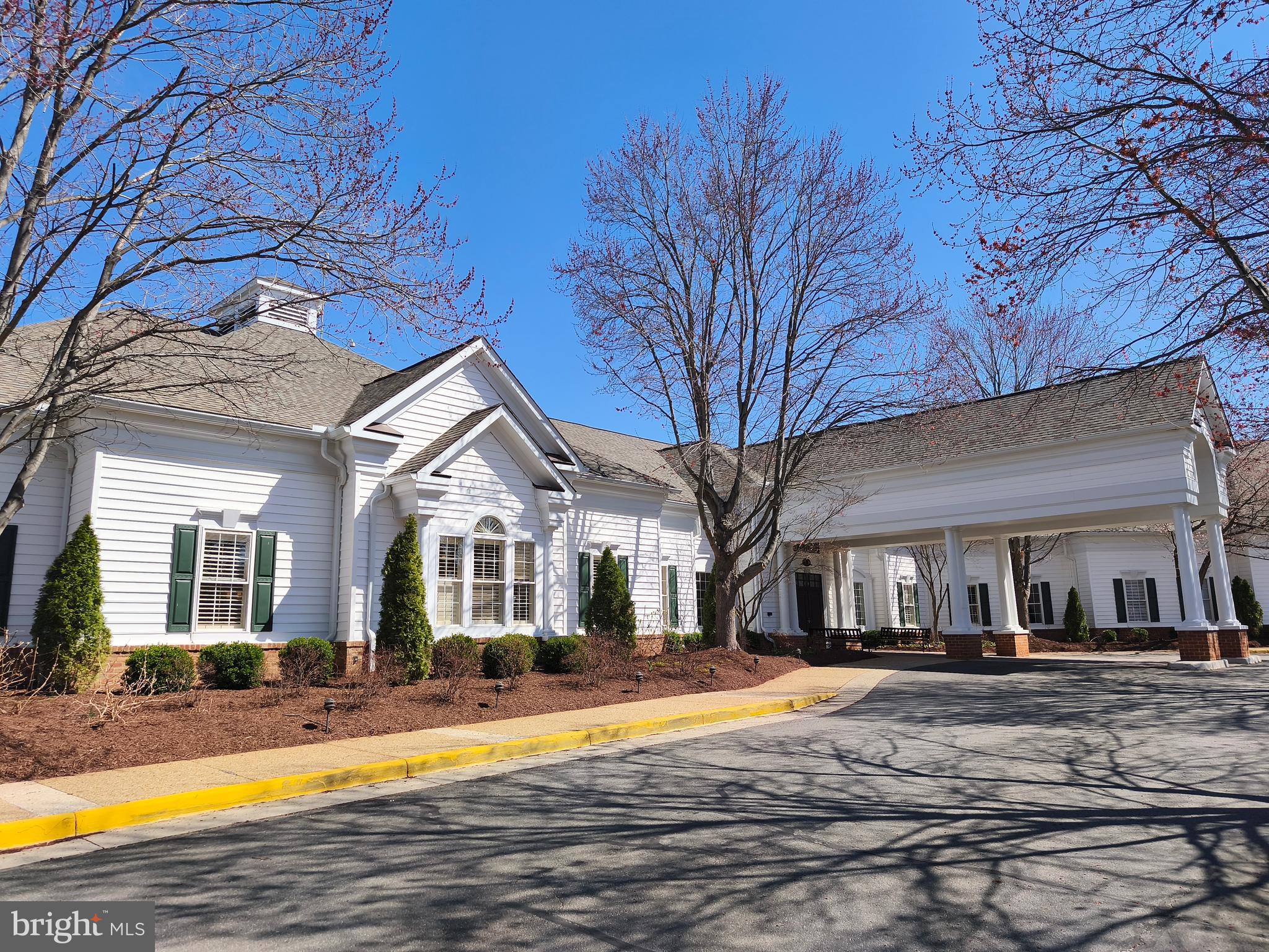 HERITAGE HUNT - Residential Lease