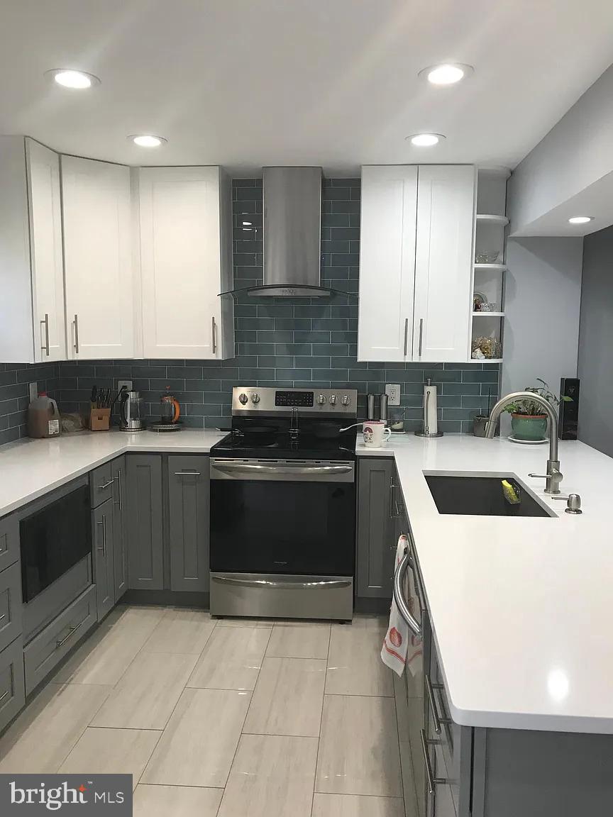 WALDEN AT BURKE CENTRE - Residential Lease