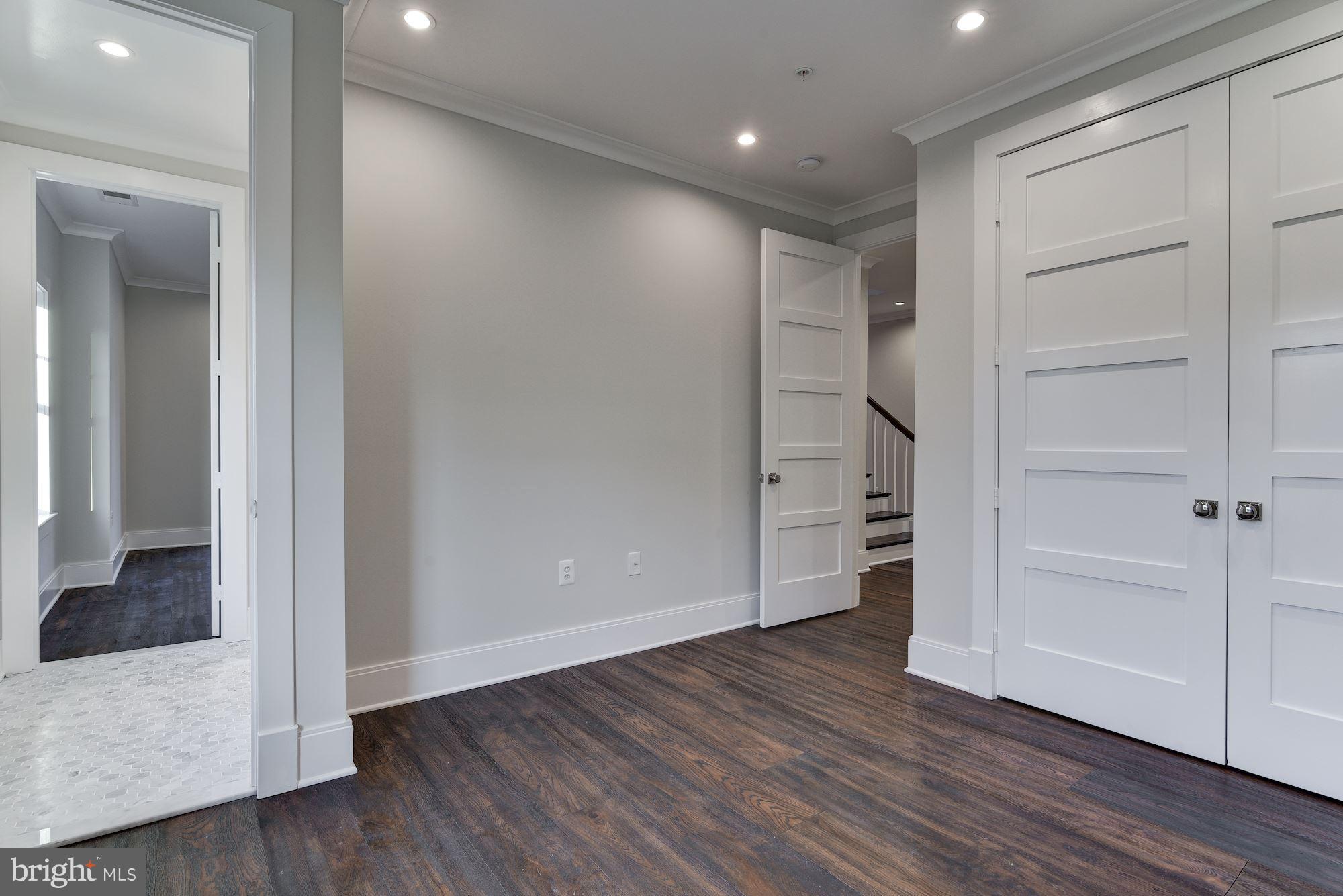 GREENACRES - Residential