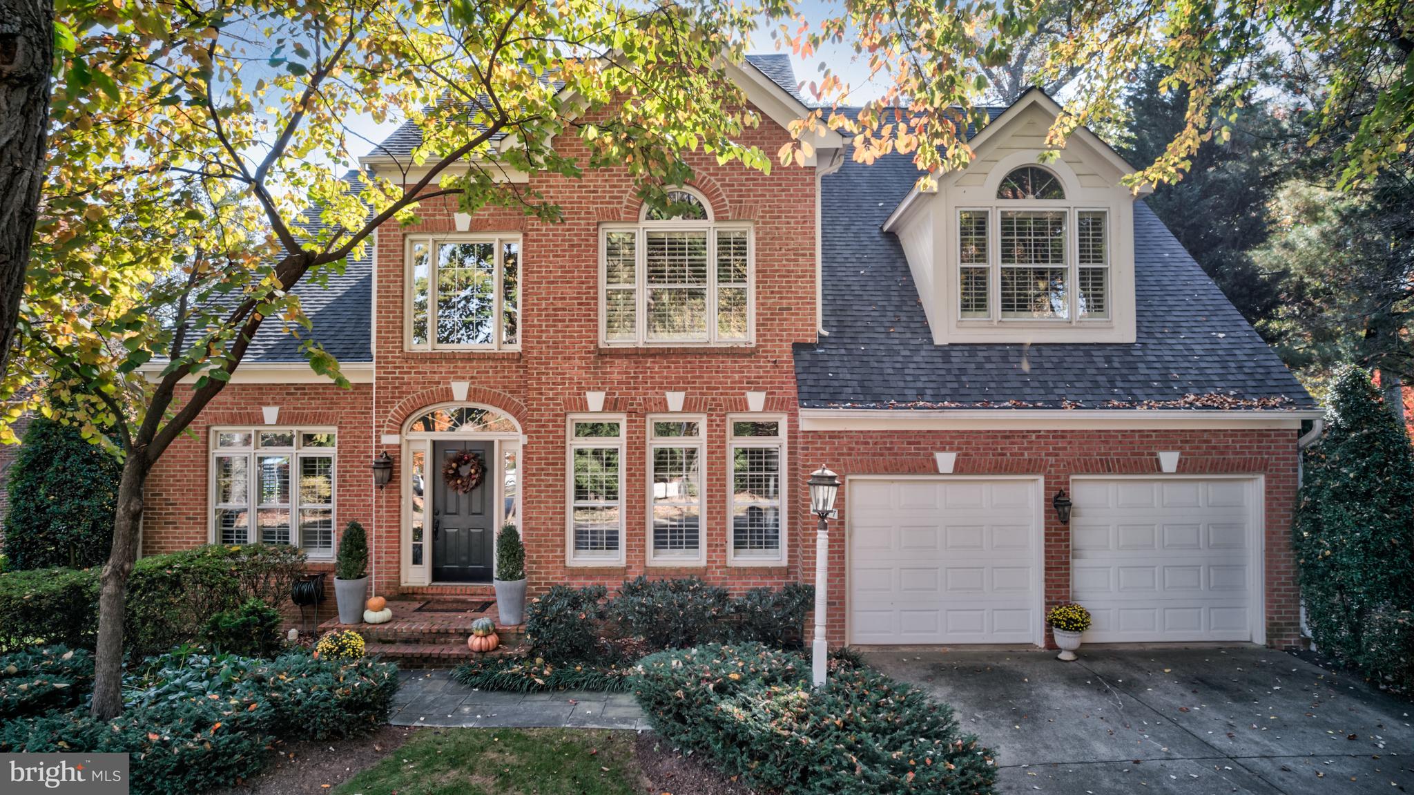 RESTON - Residential