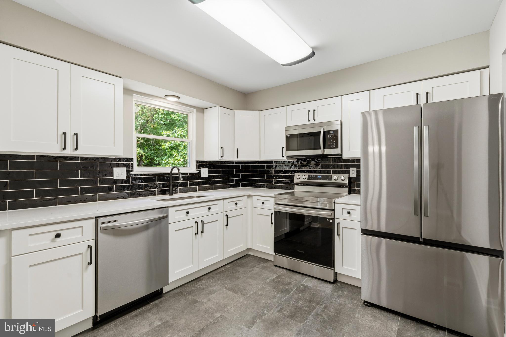 HILLCREST HEIGHTS - Residential