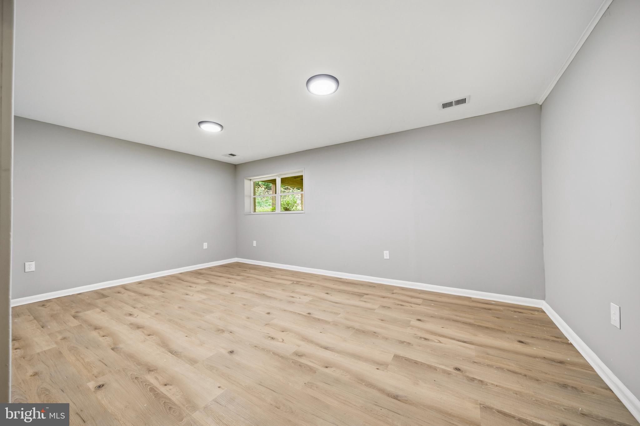 HILLCREST HEIGHTS - Residential