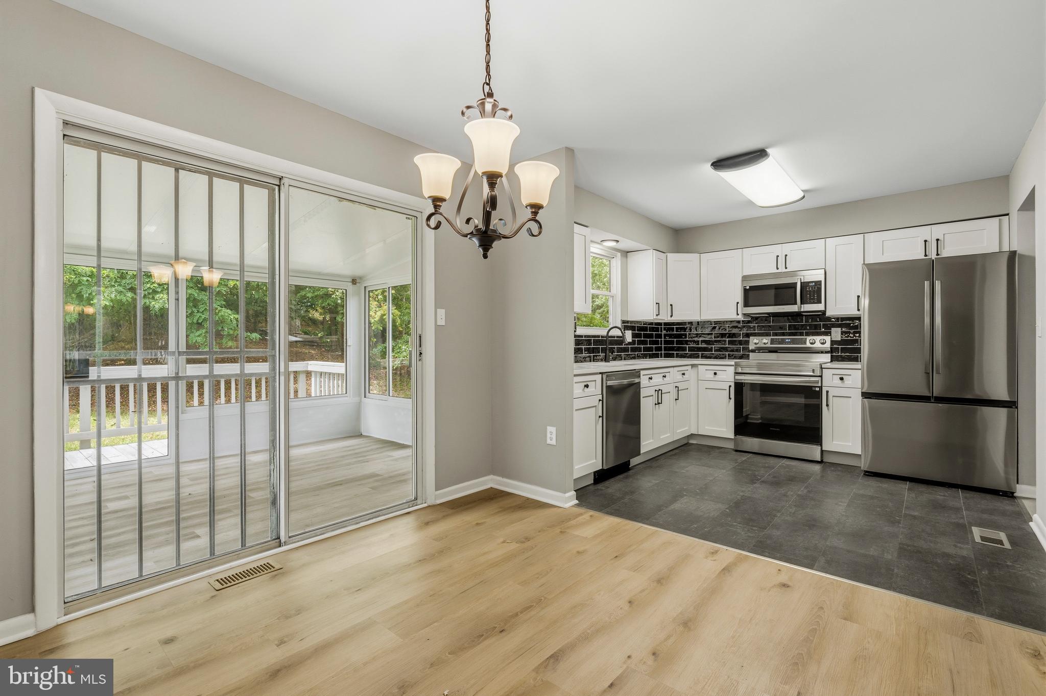 HILLCREST HEIGHTS - Residential